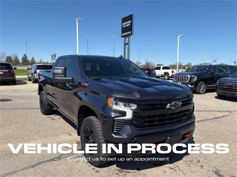 Certified 2024 Chevrolet Silverado 1500 LT Trail Boss image 1