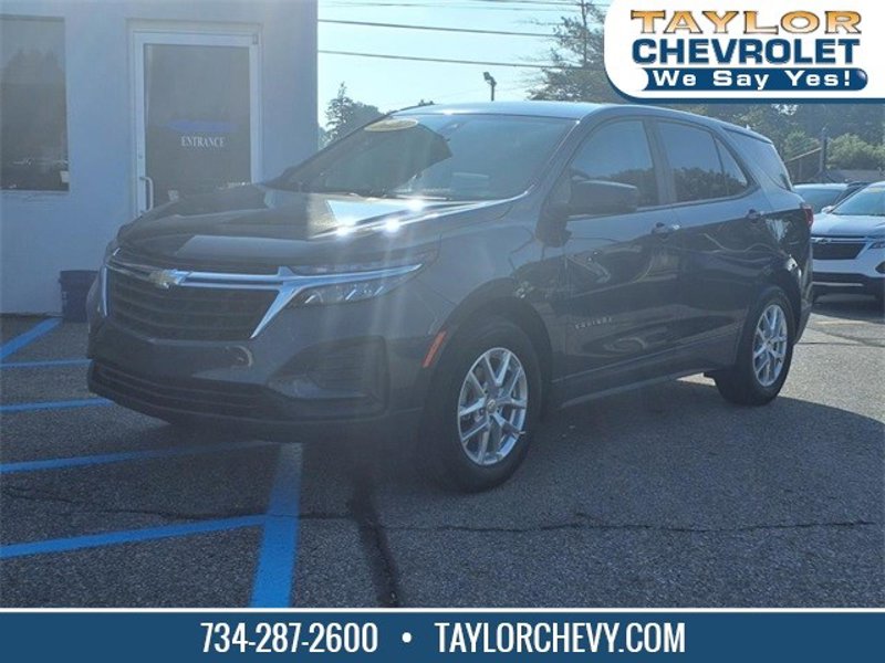 Certified 2022 Chevrolet Equinox LS w/ LS Convenience Package image 1