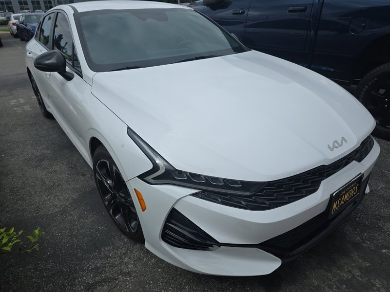 Certified 2022 Kia K5 GT-Line image 1