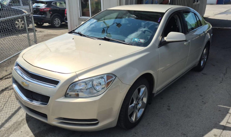 Used 2009 Chevrolet Malibu LT image 1