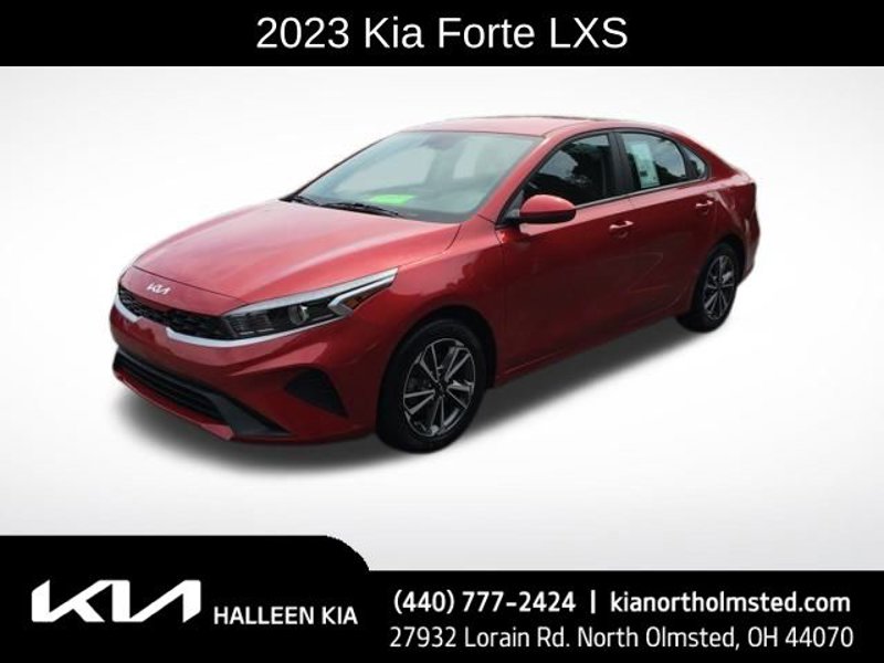 Certified 2023 Kia Forte LXS image 1