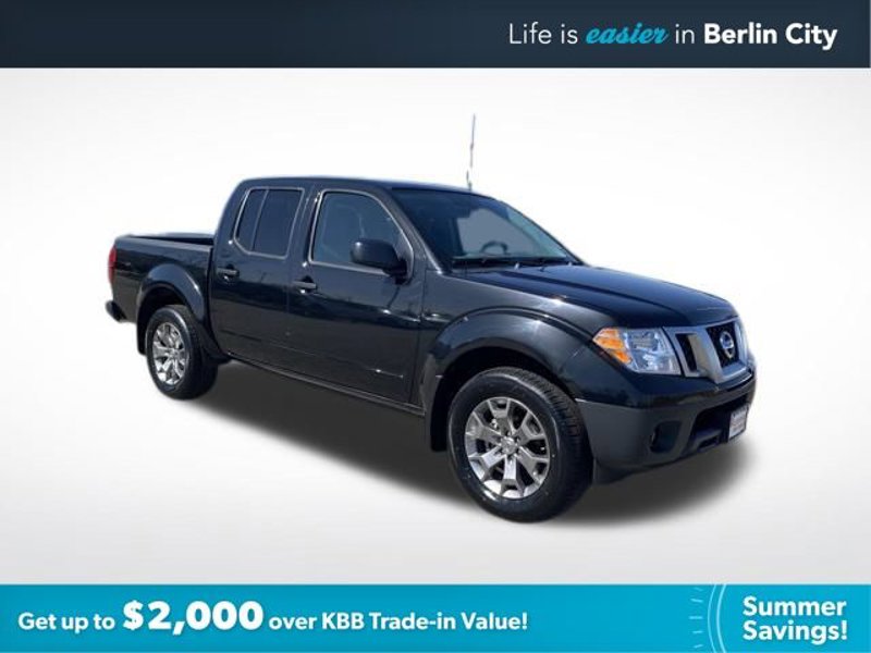 Certified 2021 Nissan Frontier SV image 1