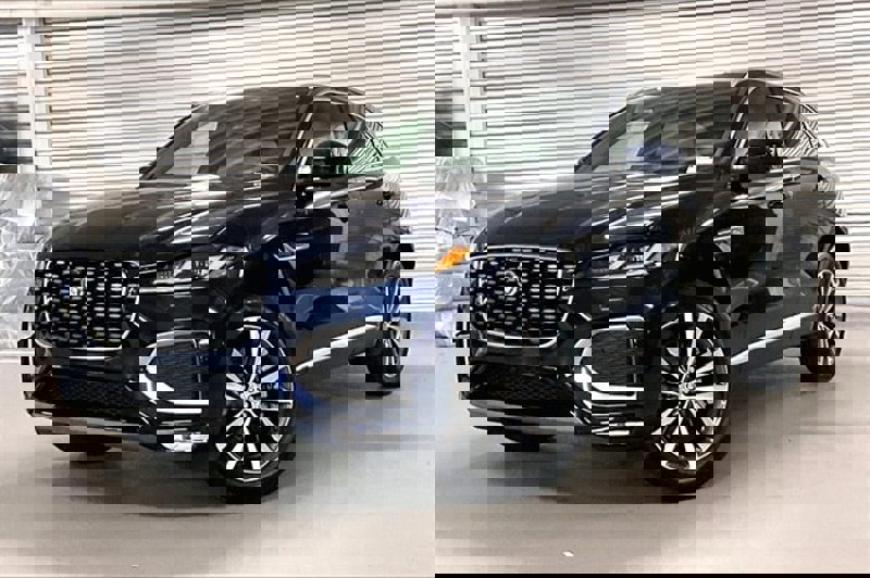 New 2026 Jaguar F-PACE R-Dynamic S image 1