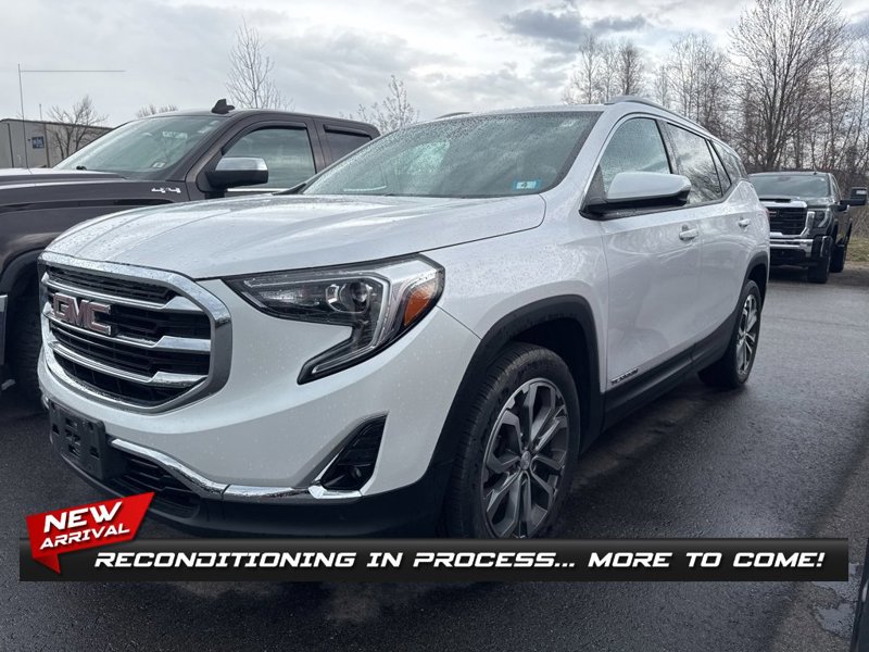 Used 2020 GMC Terrain SLT w/ Preferred Package image 1