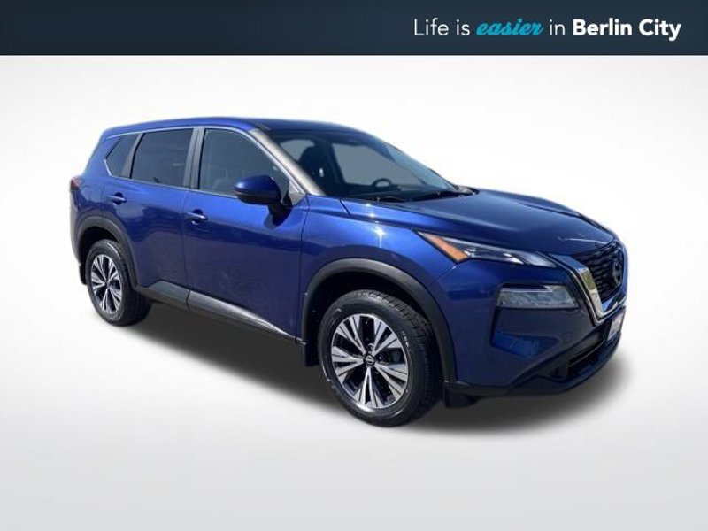 Certified 2022 Nissan Rogue SV image 1