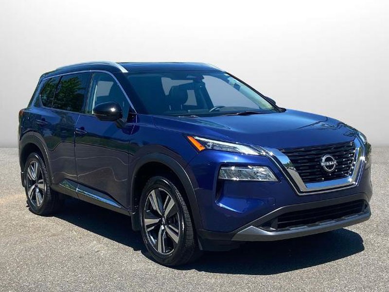 Certified 2023 Nissan Rogue SL image 1