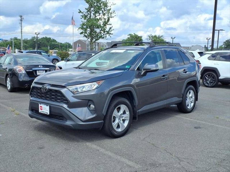 Certified 2019 Toyota RAV4 XLE image 1