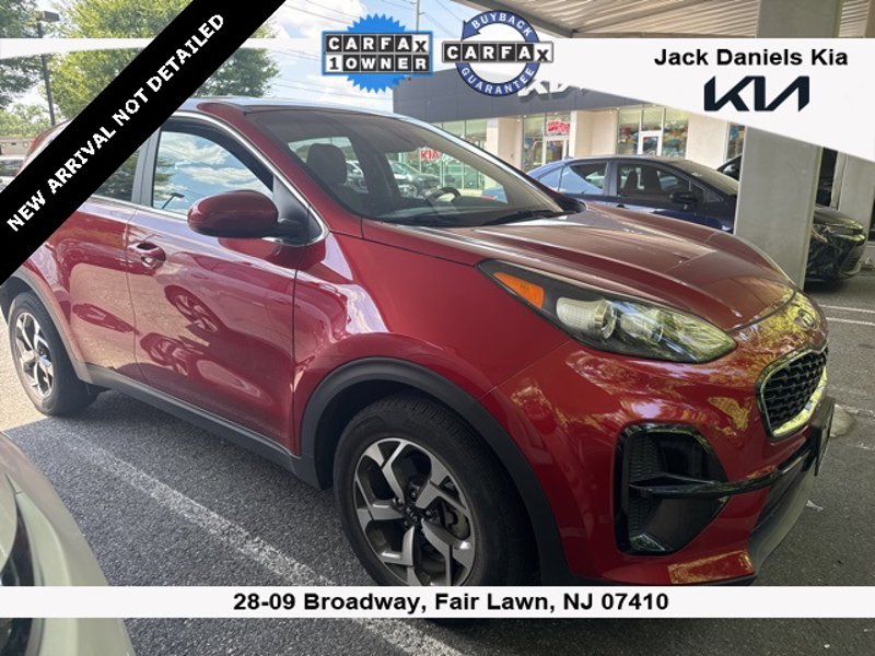 Certified 2022 Kia Sportage LX image 1