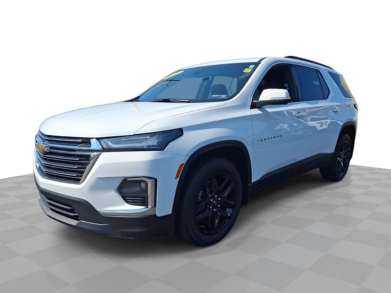 Certified 2023 Chevrolet Traverse LT w/ LPO, Floor Liner Package image 1