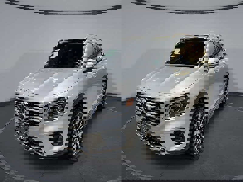 Certified 2022 Mercedes-Benz GLB 250 4MATIC image 1