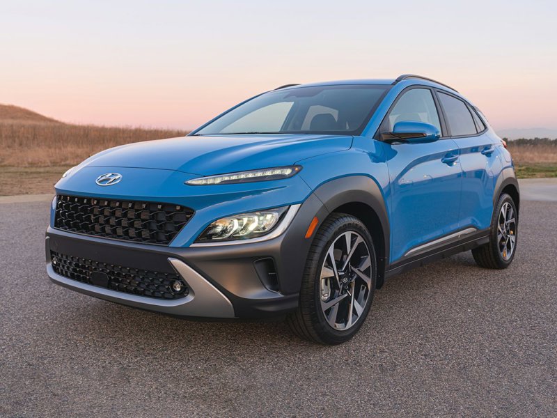 Used 2023 Hyundai Kona SEL image 1