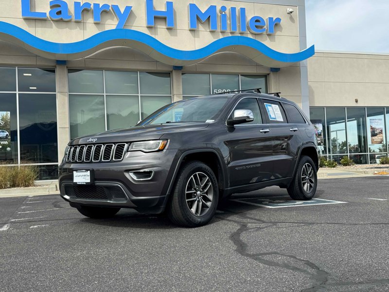 Used 2017 Jeep Grand Cherokee Limited w/ Luxury Group II image 1