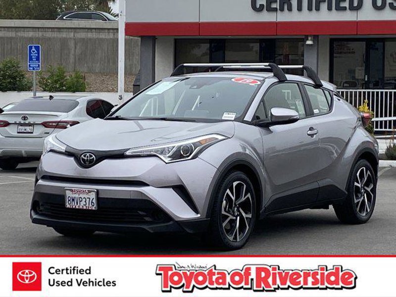 Used 2019 Toyota C-HR XLE image 1
