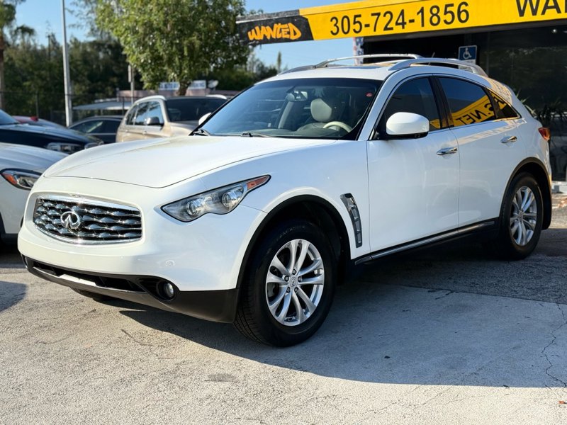 Used 2011 INFINITI FX35 2WD image 1