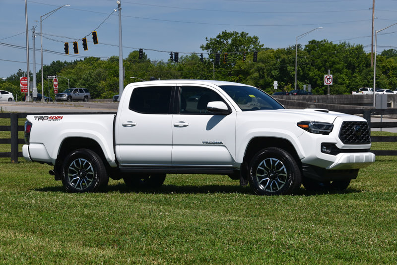 Certified 2023 Toyota Tacoma TRD Sport image 1