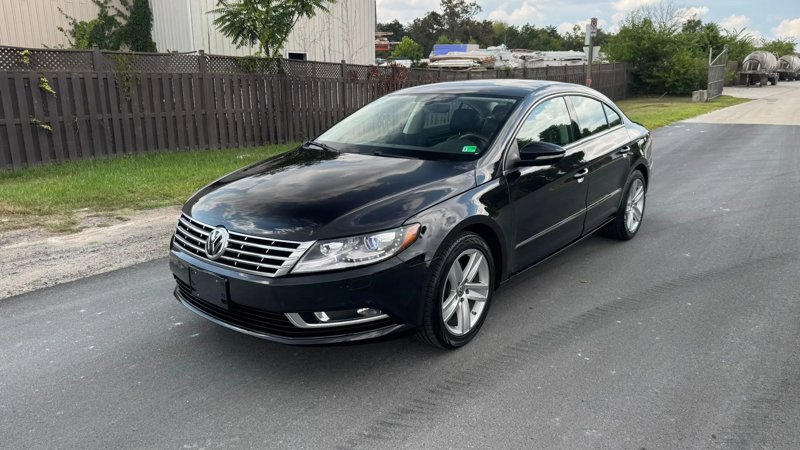 Used 2017 Volkswagen CC Sport image 1