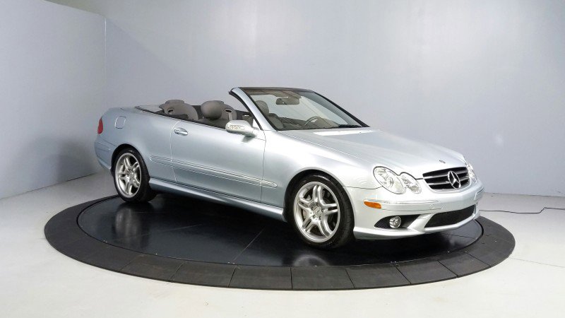 Used 2008 Mercedes-Benz CLK 550 Cabriolet image 1