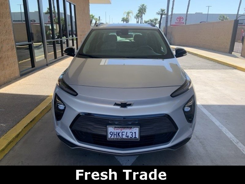 Certified 2023 Chevrolet Bolt EUV LT w/ Convenience Package image 1