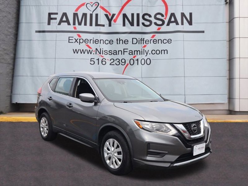 Certified 2019 Nissan Rogue S image 1