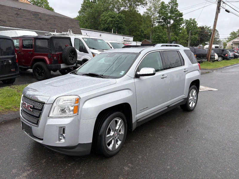 Used 2015 GMC Terrain SLT image 1