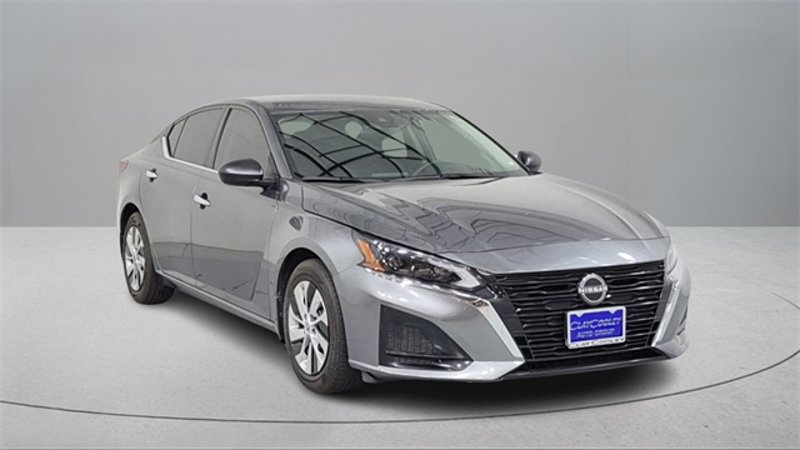 Certified 2024 Nissan Altima 2.5 S image 1