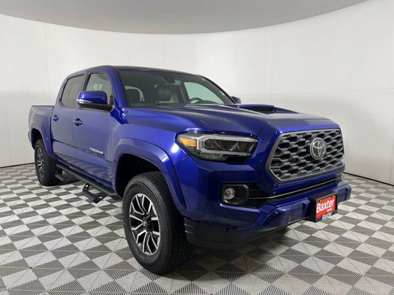 Certified 2022 Toyota Tacoma TRD Sport image 1