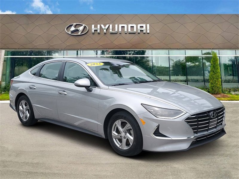 Certified 2023 Hyundai Sonata SE image 1