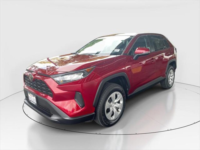 Certified 2022 Toyota RAV4 LE image 1