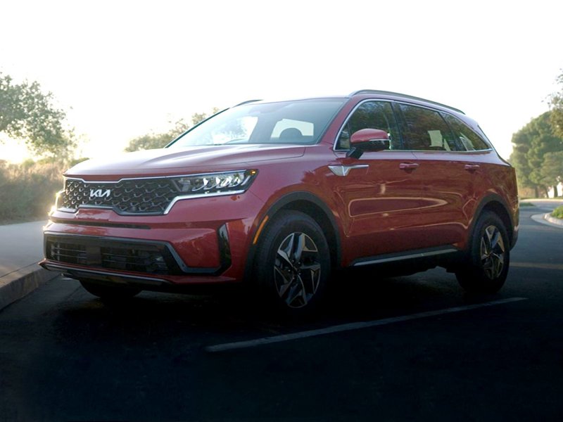 Certified 2023 Kia Sorento EX image 1