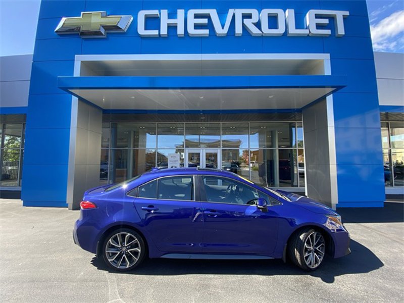 Used 2022 Toyota Corolla SE image 1