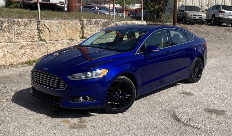 Used 2016 Ford Fusion SE w/ Equipment Group 202A image 1
