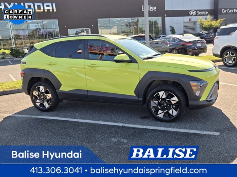 Used 2024 Hyundai Kona SEL image 1