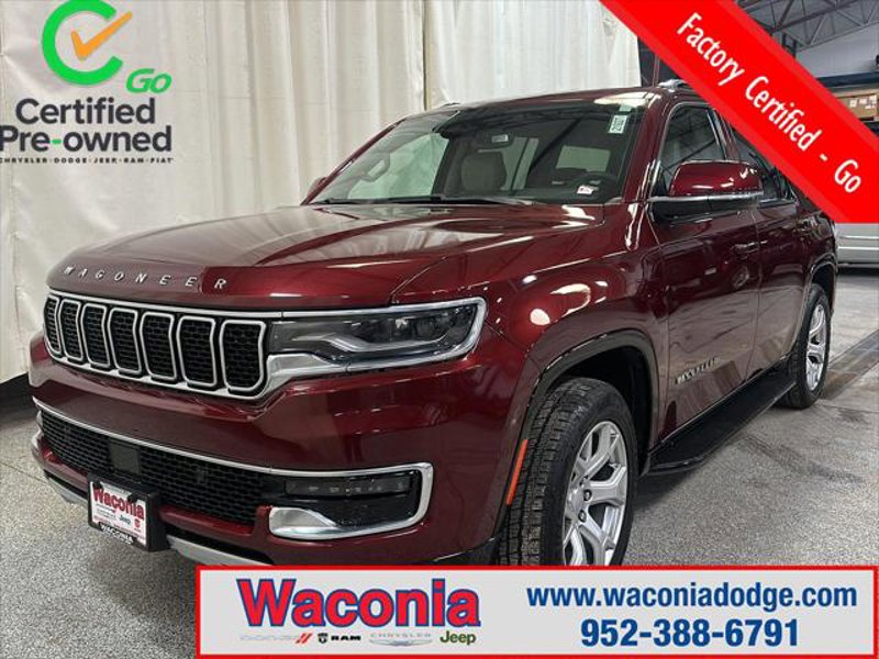 Certified 2022 Jeep Wagoneer Series II w/ Flexible Seating Group image 1