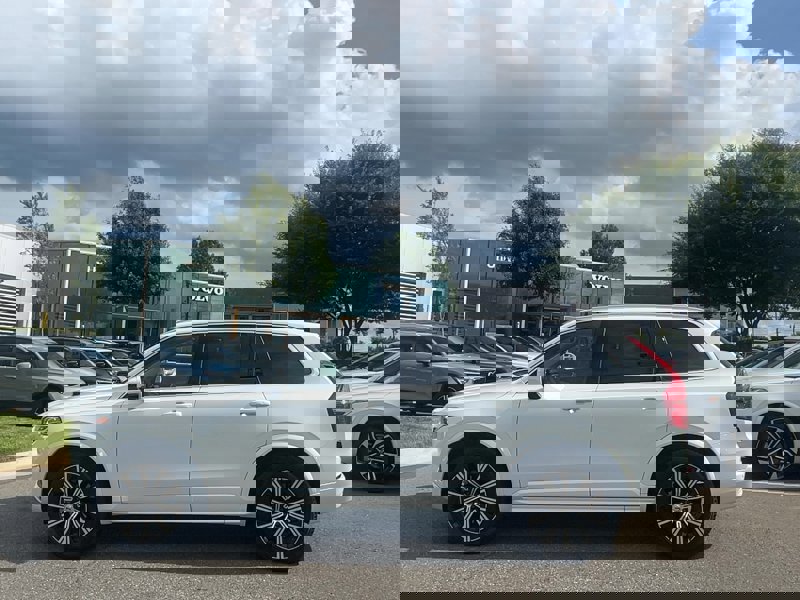 Certified 2023 Volvo XC90 B6 Core w/ Climate Package image 1
