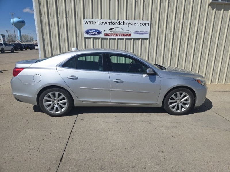 Used 2013 Chevrolet Malibu LT image 1