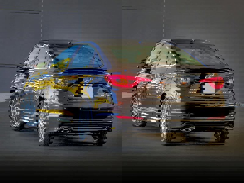 Used 2015 Hyundai Sonata Limited image 1