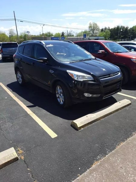 Used 2016 Ford Escape Titanium image 1