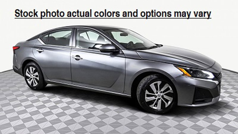 Used 2023 Nissan Altima 2.5 SV image 1
