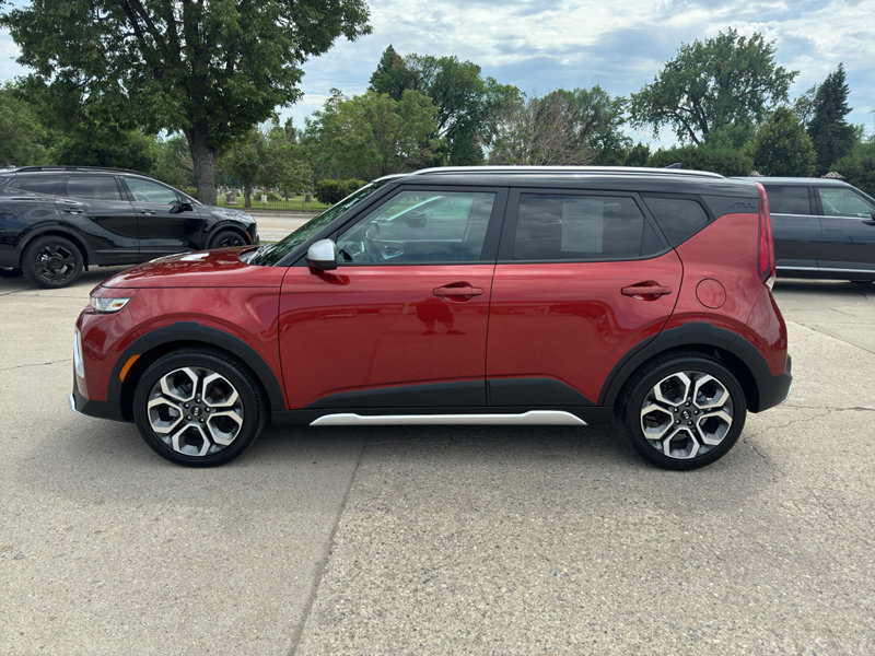 Used 2021 Kia Soul X-Line image 1