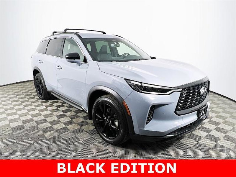 Certified 2025 INFINITI QX60 Luxe w/ Black Edition image 1