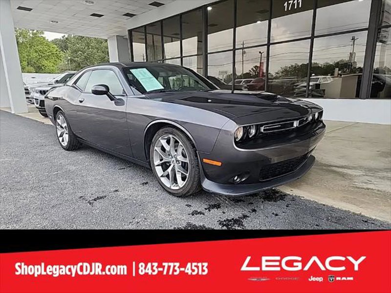 Certified 2022 Dodge Challenger GT image 1