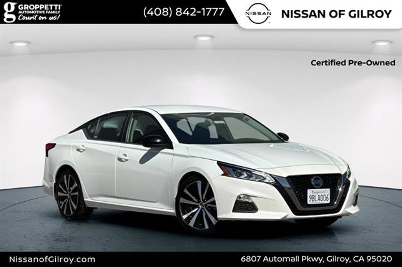 Certified 2022 Nissan Altima 2.5 SR image 1