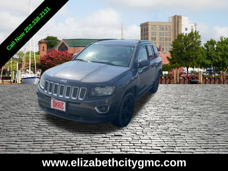 Used 2015 Jeep Compass High Altitude image 1