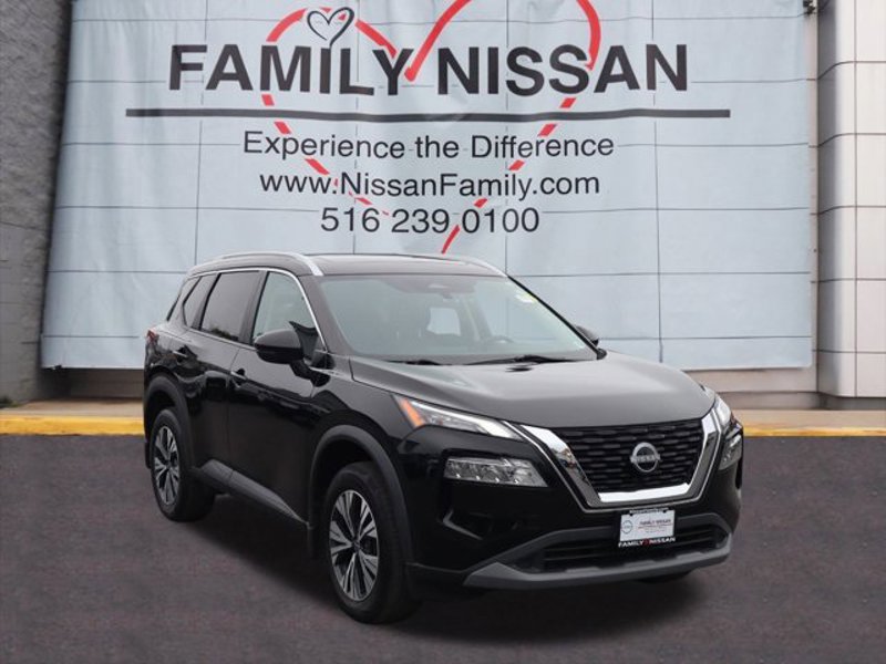 Certified 2022 Nissan Rogue SV w/ SV Premium Package image 1