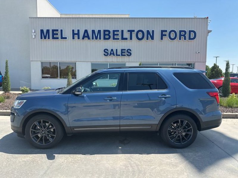 Certified 2018 Ford Explorer XLT w/ Equipment Group 202A image 1