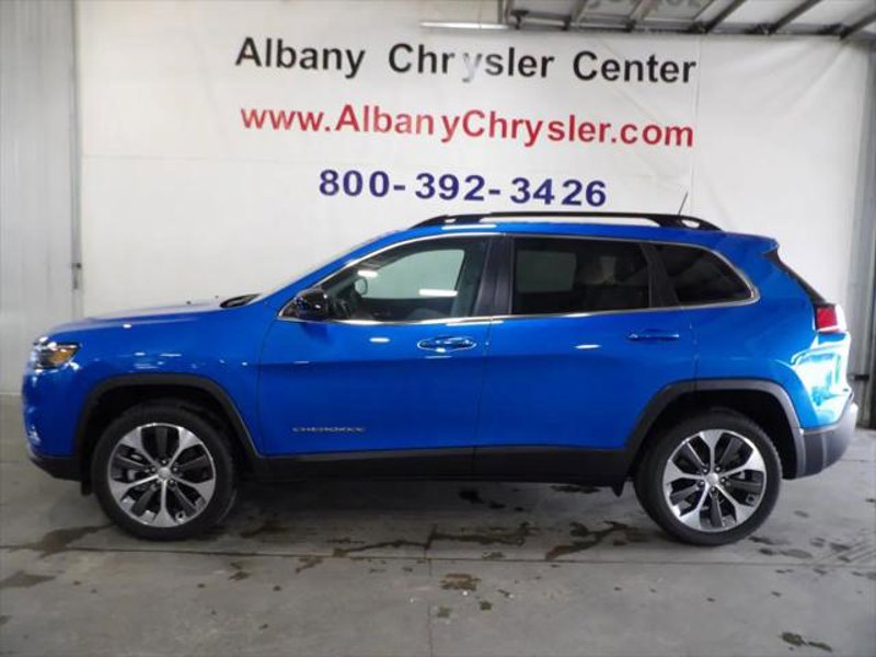 Certified 2022 Jeep Cherokee Limited w/ Elite Package image 1