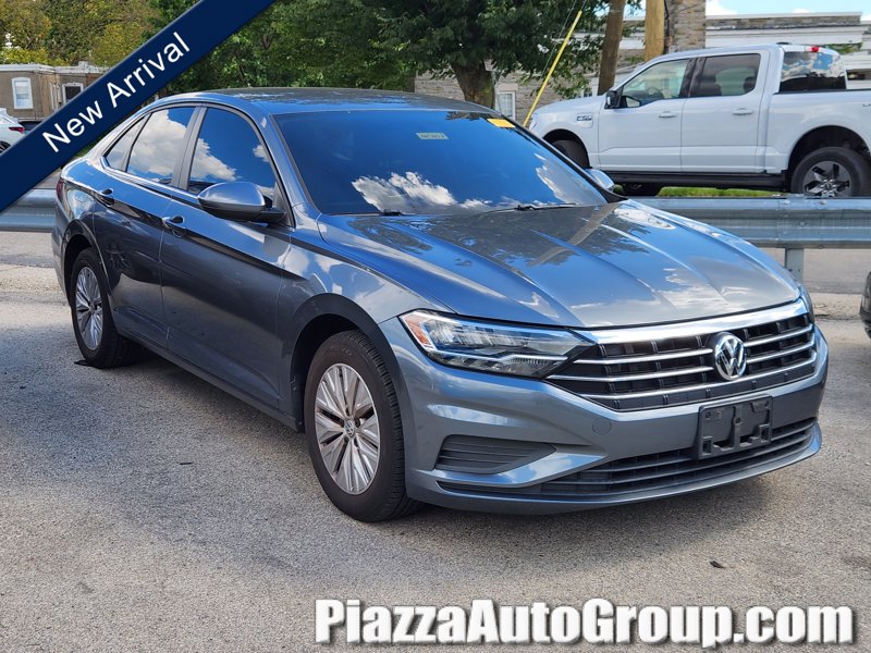 Used 2019 Volkswagen Jetta S image 1