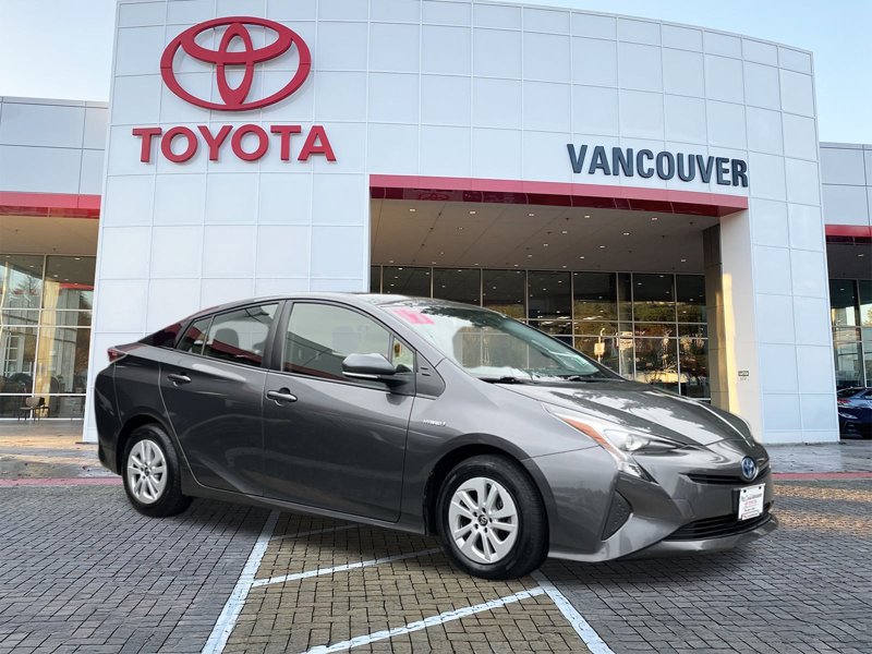 Certified 2017 Toyota Prius Two image 1