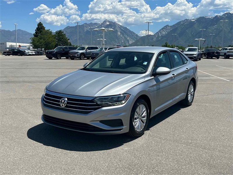 Used 2019 Volkswagen Jetta S image 1