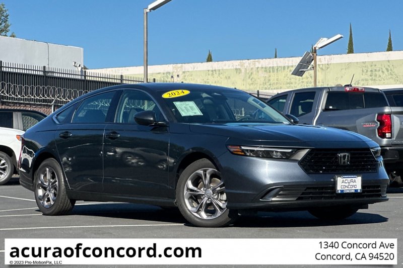 Used 2024 Honda Accord EX image 1